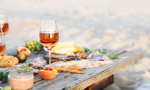 5 Wines for a Sunny Day on the Patio