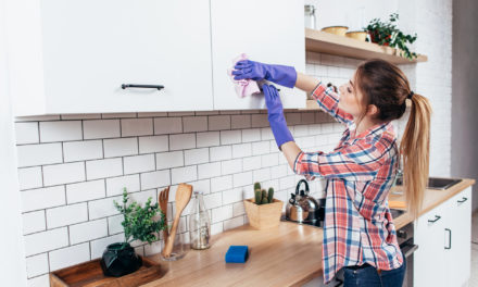 10 Genius Hacks to Clean Your Kitchen