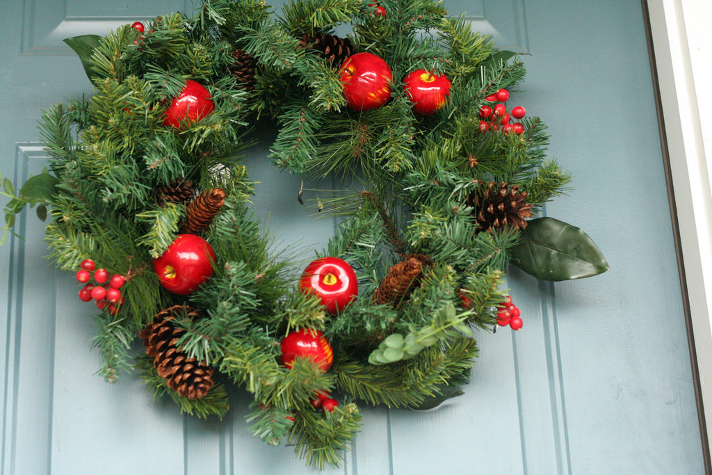 Holiday Wreath Photo Credit: Jinx (Flickr).